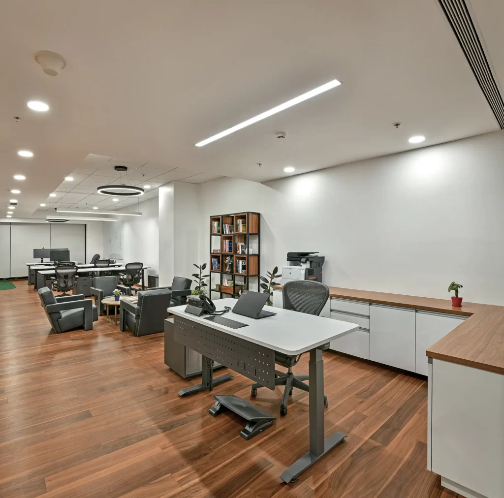 Commercial 328